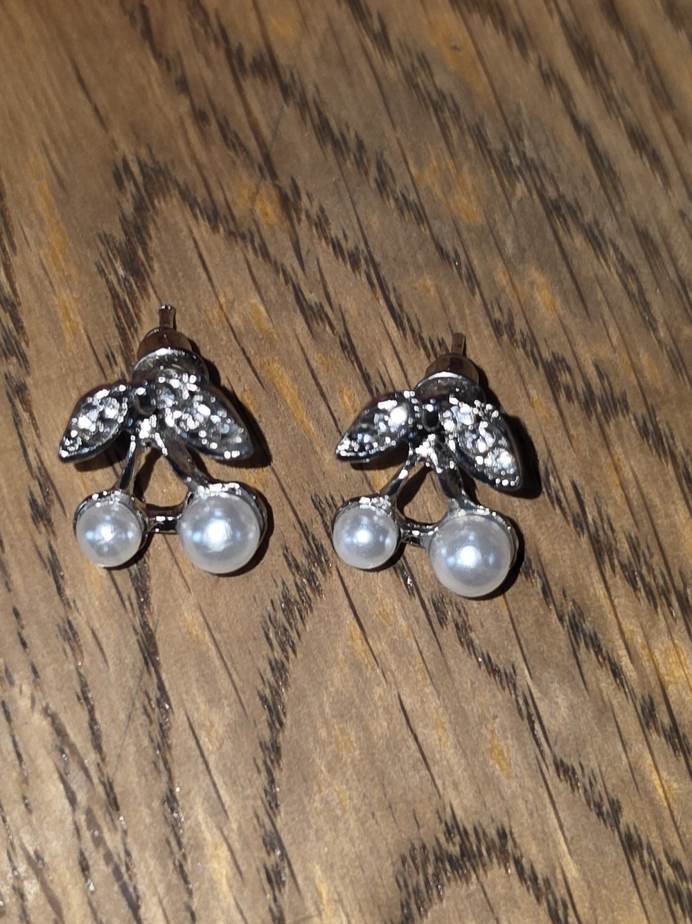 Cherry Stud Earrings Feature Crystal-Accented Leaves Paired Witn Faux Pearls